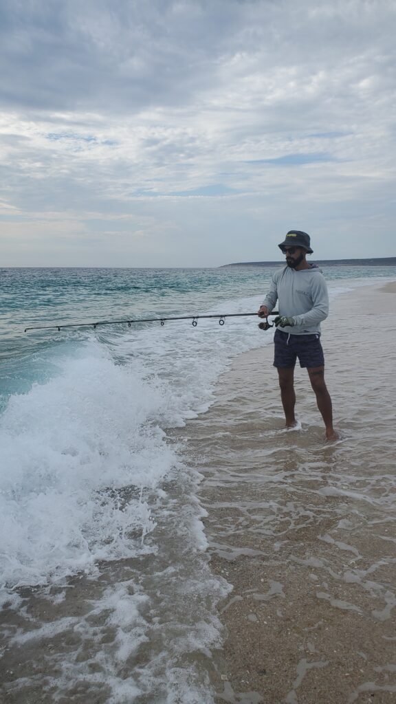 Pescando en la Playa. Disfrutando Mini Retiro